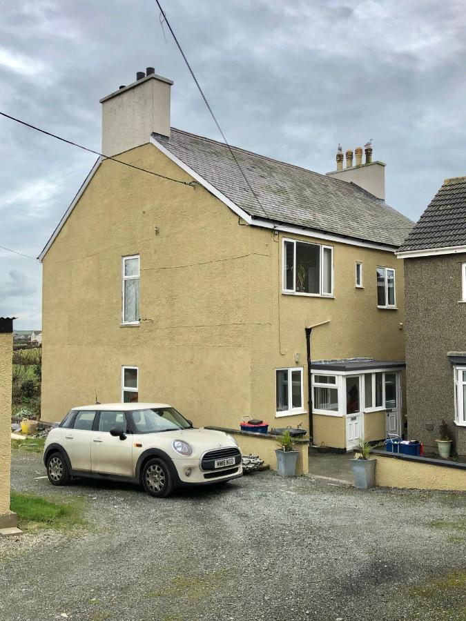 Appartamento Clydfan Holyhead Esterno foto