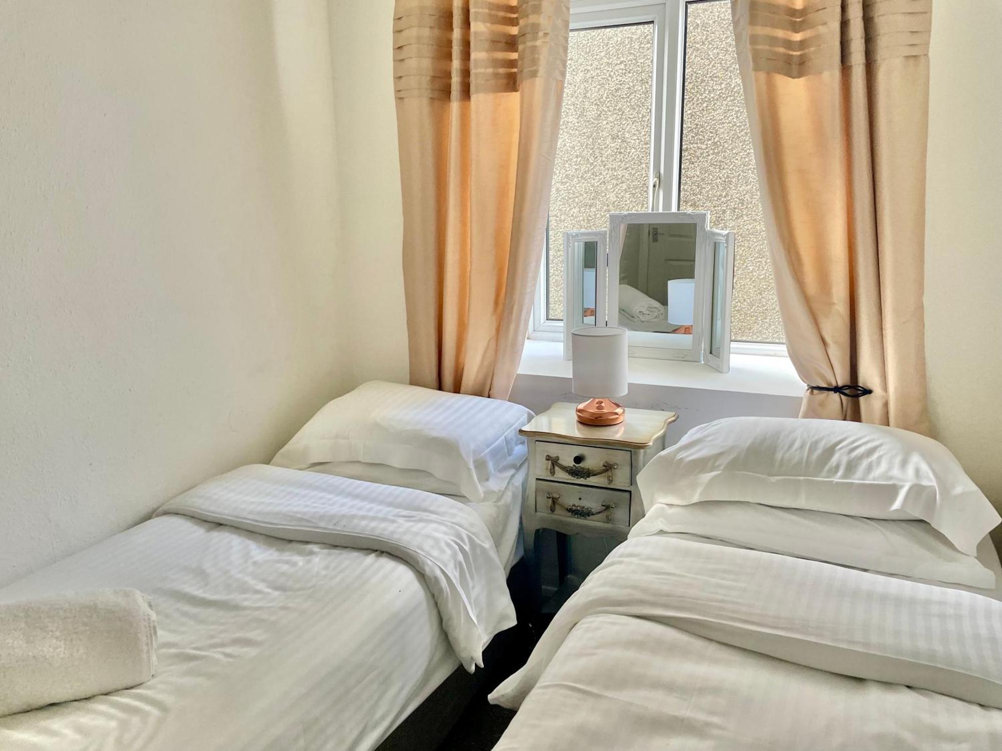 Appartamento Clydfan Holyhead Esterno foto